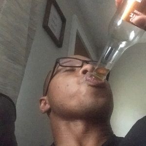 Meet your Posher, Ozell